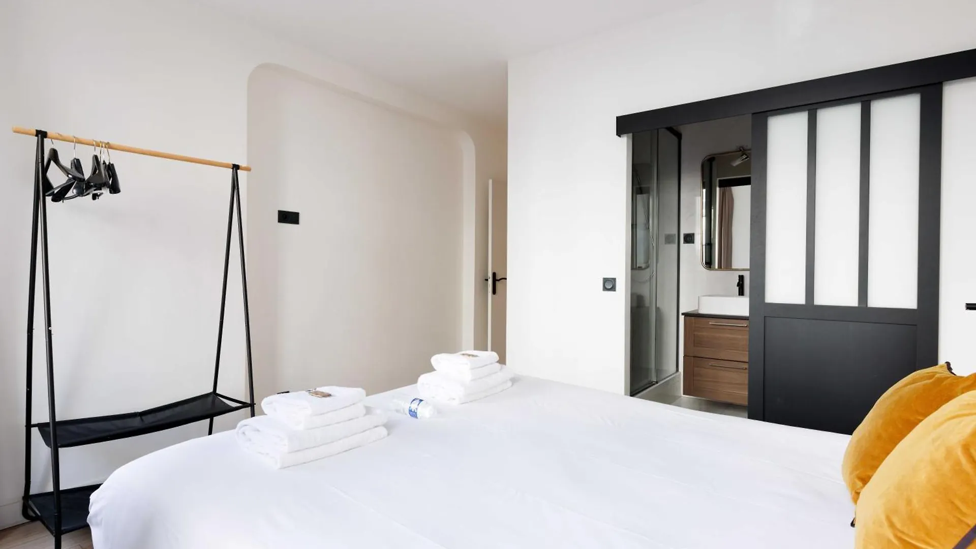 Cosy Apartment - 4Br-12P - Canal Saint-Martin París